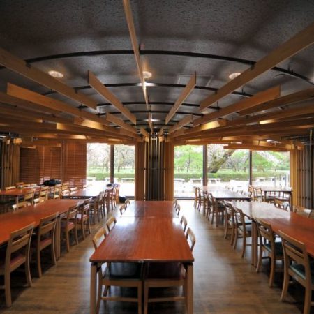 新宿御苑レストラン「ゆりのき」